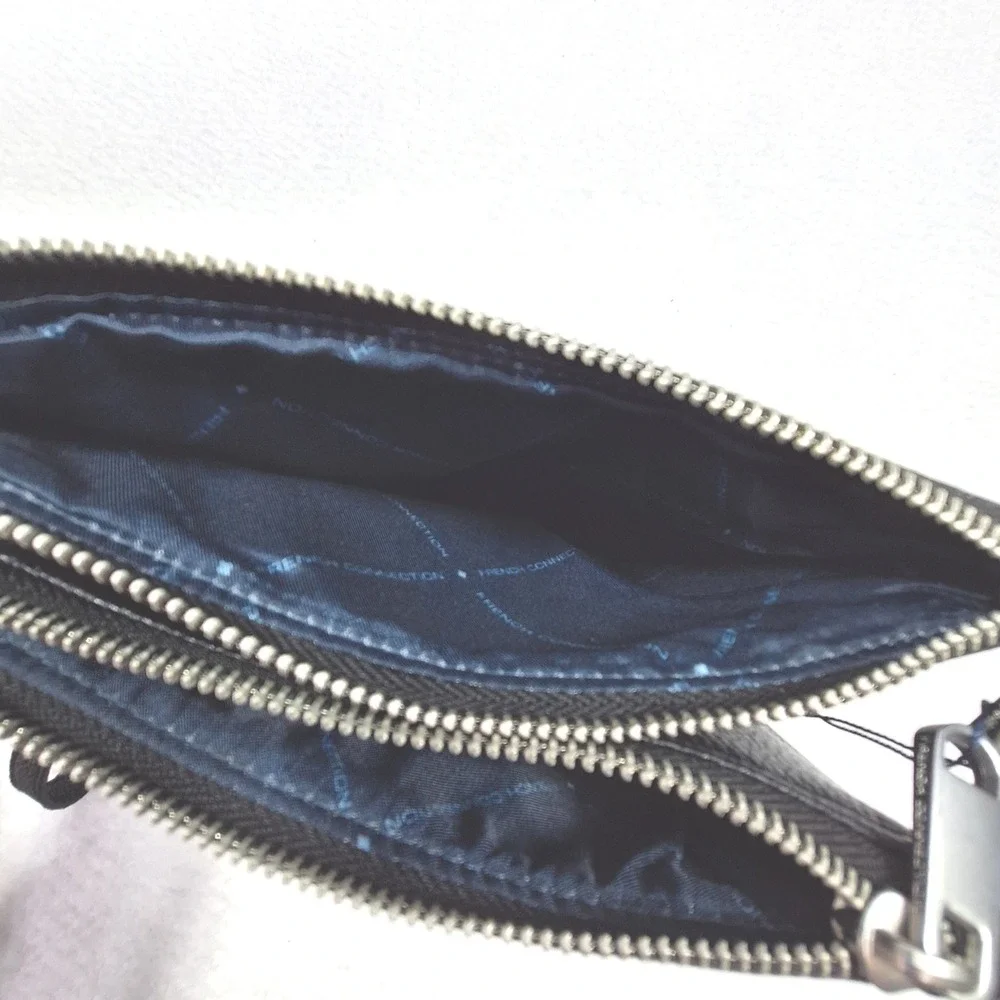 French Connection Wristlet Womens OS Black Lara‎ Pebble Double Slim Pouches NWT